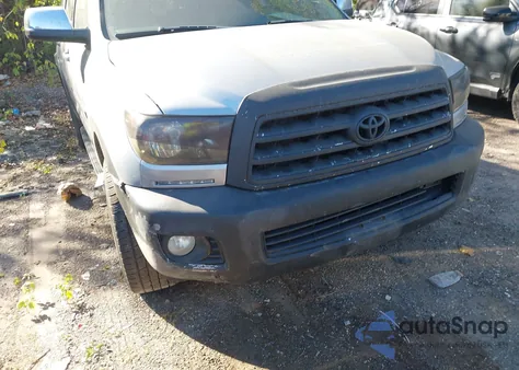 2010 Toyota Sequoia Platinum 5.7L V8 z USA, uszkodzony, nr VIN 5TDDW5G14AS028670